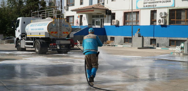 Haliliye Belediyesi’nden okullara eğitim öncesi temizlik seferberliği – Birlik Haber Ajansı