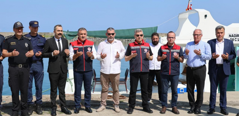 Artvin’de, balıkçılar “vira bismillah” diyerek denize açıldı – Birlik Haber Ajansı