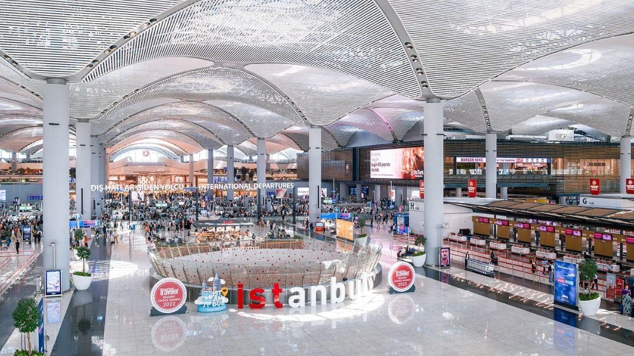 turkiye-genelindeki-havalimanlari-10-ayda-211-milyon-yolcuya-hizmet-verdi.jpg