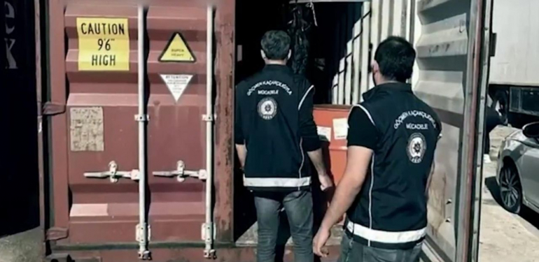 Mersin Limanı’nda göçmen kaçakçılığı operasyonu: 13 gözaltı – Birlik Haber Ajansı